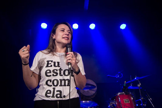 O MITO DA COMPETIÇÃO FEMININA por Thati Tucci