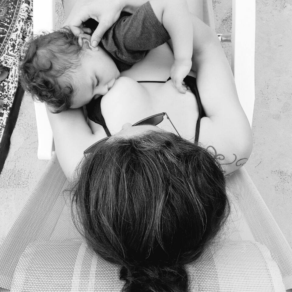 MÃE E A POLÍTICA por Lívia Farah